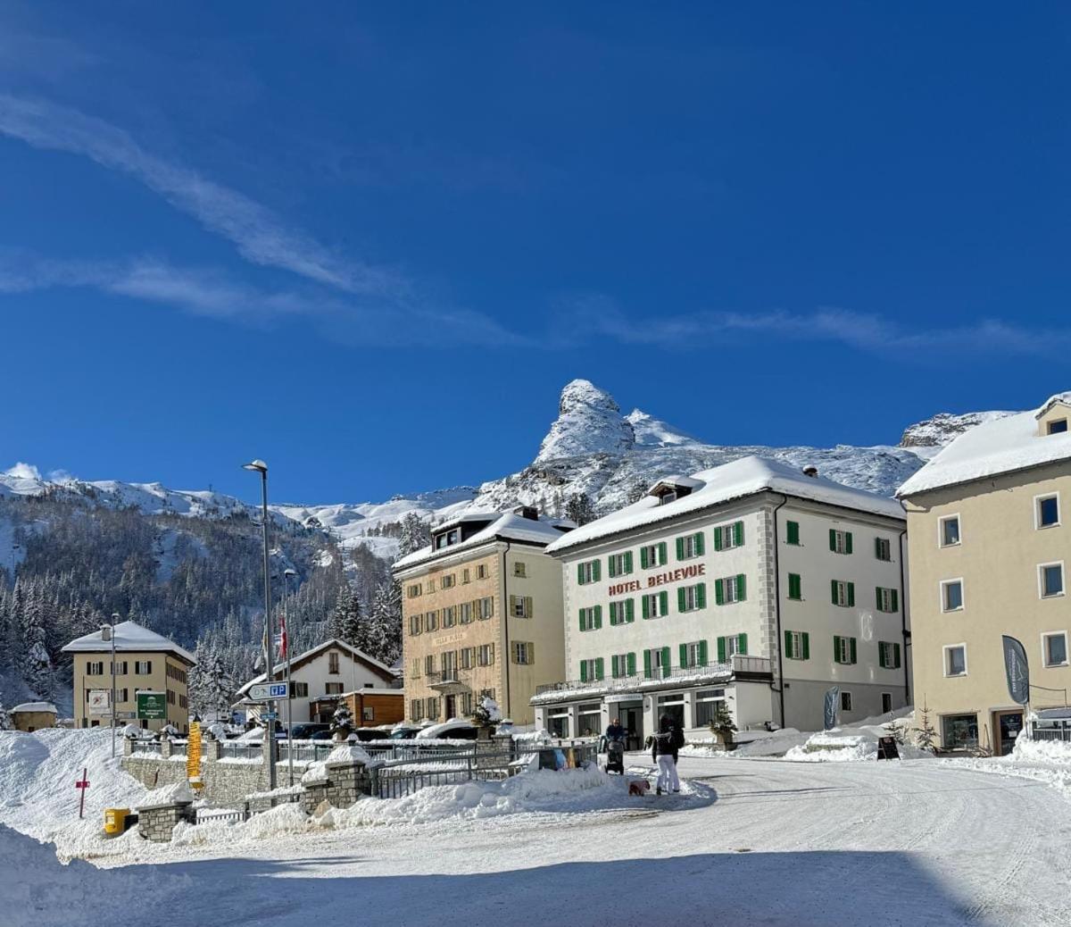 Neue Gartenwohnung Mit Sicht Auf Den Luganersee Ponte Tresa Exteriör bild