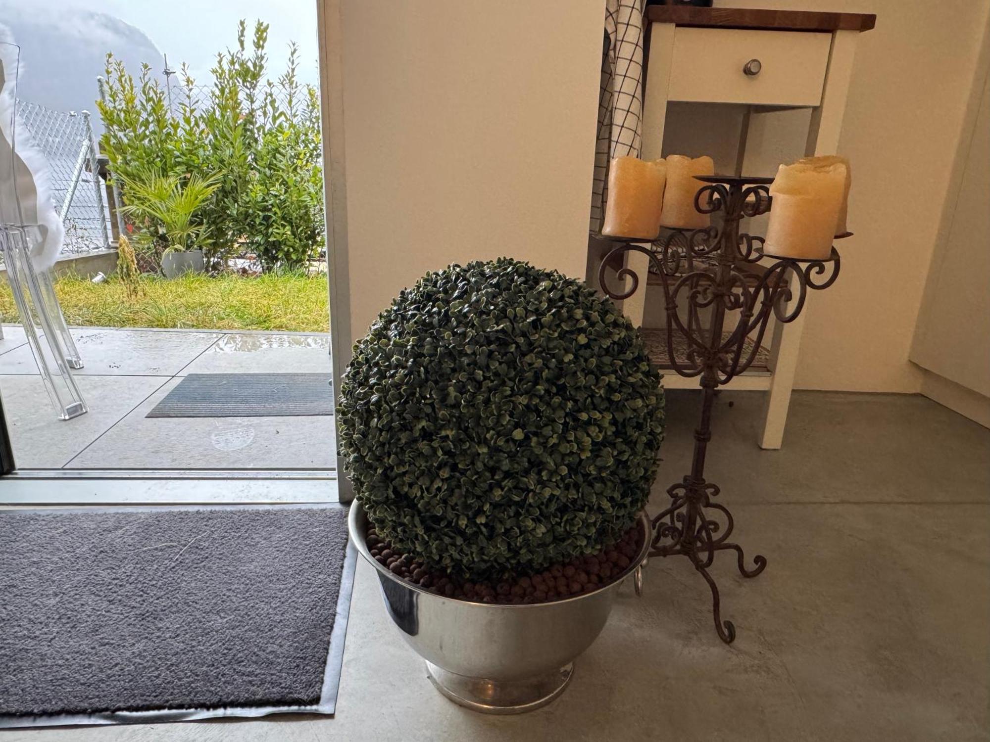 Neue Gartenwohnung Mit Sicht Auf Den Luganersee Ponte Tresa Exteriör bild